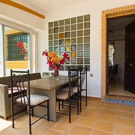 Villa Casa Lila - 4 Bedrooms And Private Pool *